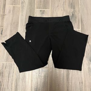 Figs Kade Cargo Scrub Pants